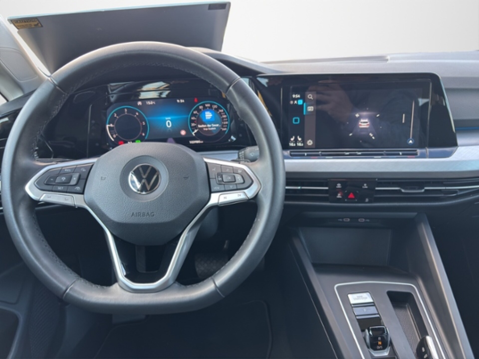 Volkswagen Golf Variant Life
