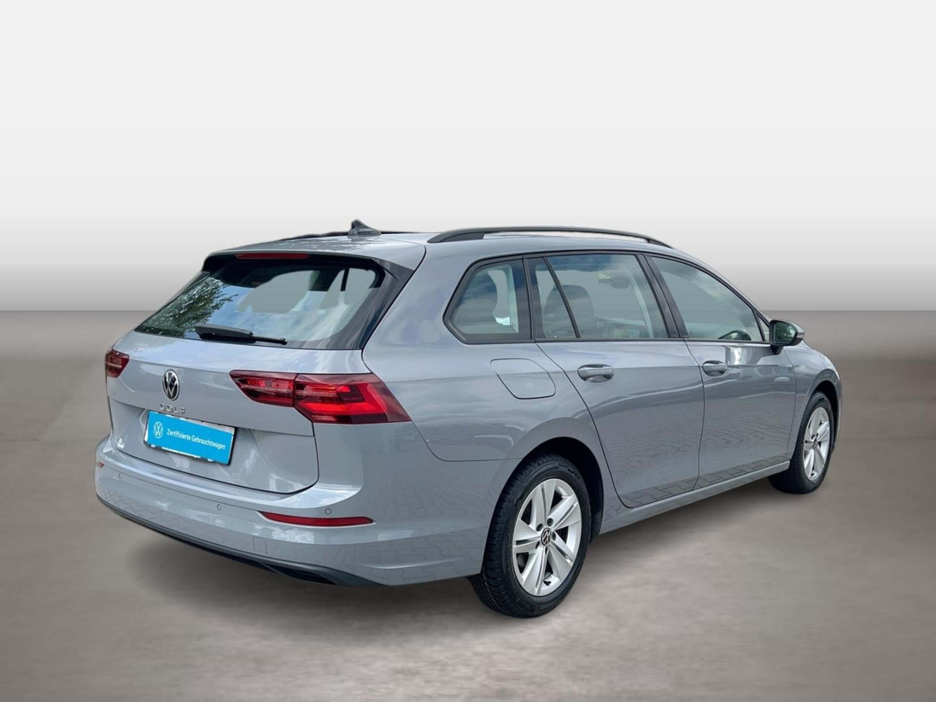 Volkswagen Golf Variant Life