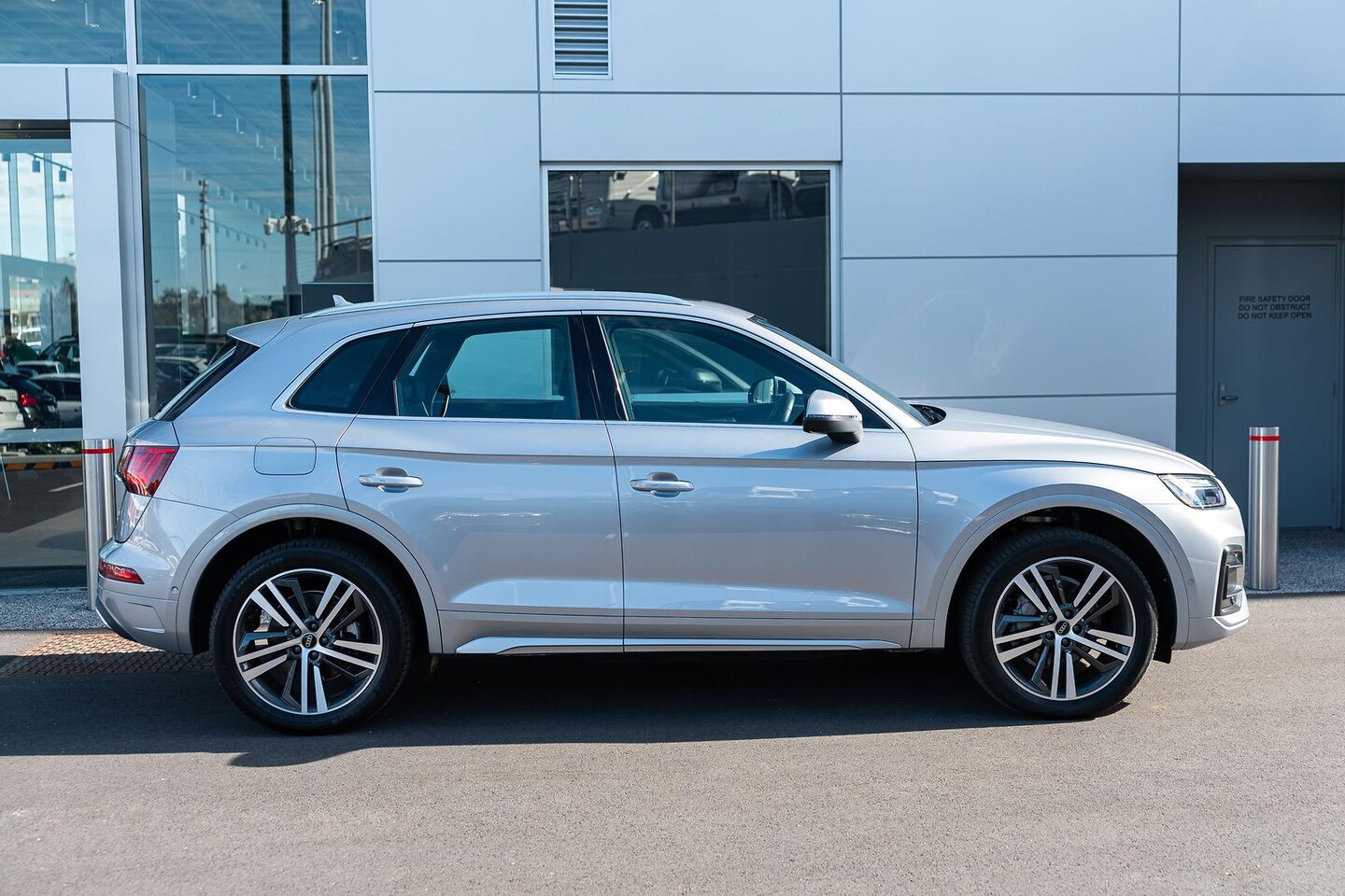 Image about Audi Q5 Sport 40 TDI quattro S tronic