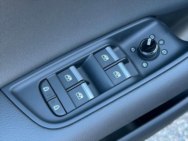 2025 Audi Q8 Premium - Photo 76