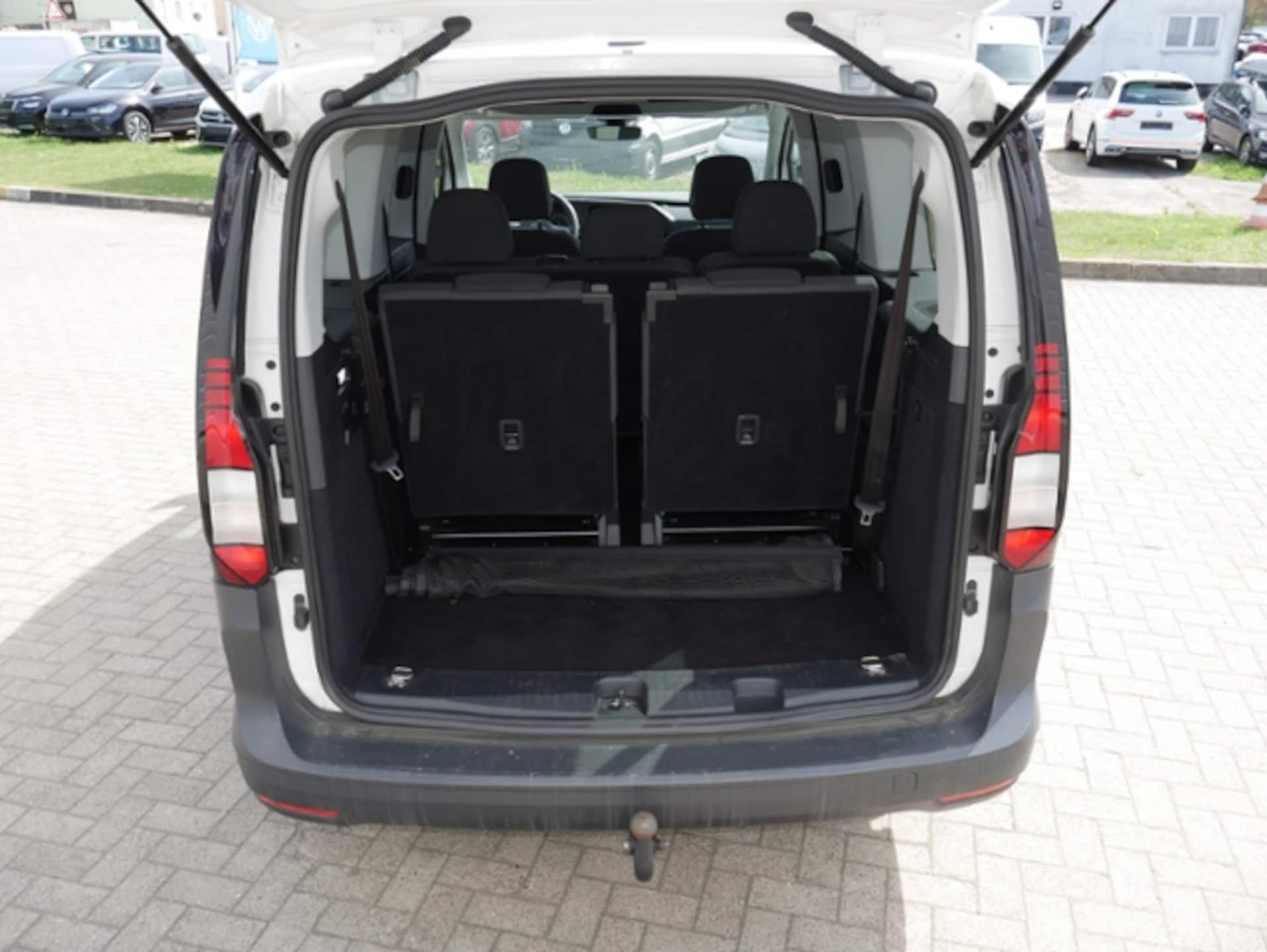 Volkswagen Caddy Maxi Kombi Basis-Modell
