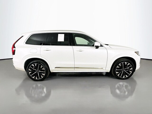 2026 Volvo XC90 Plug-In Hybrid