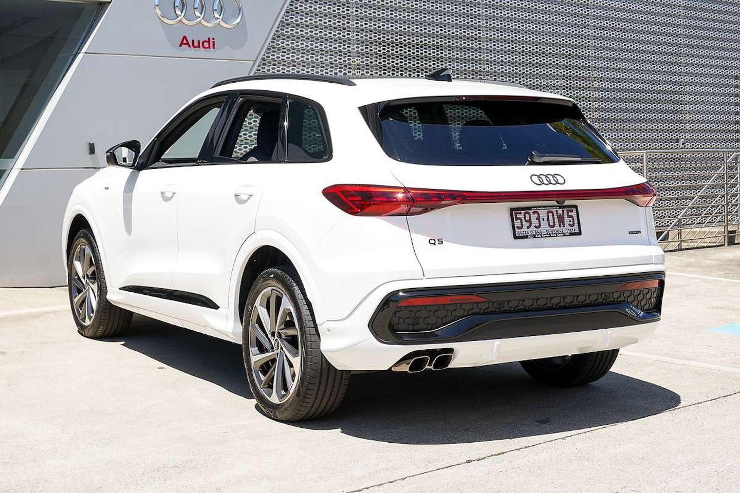 Image about Audi Q5 SUV TDI quattro 150 kW sport