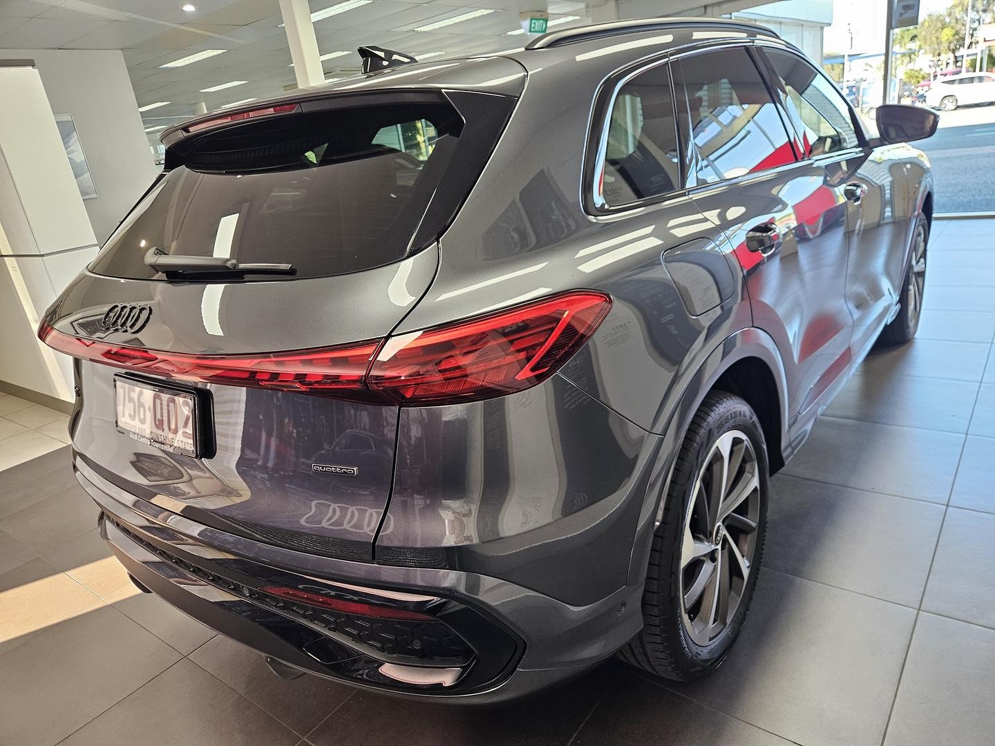 Image about Audi Q5 SUV TDI quattro 150 kW sport