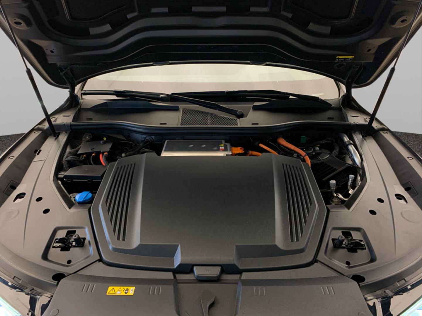 Image about Audi e-tron S S e-tron quattro