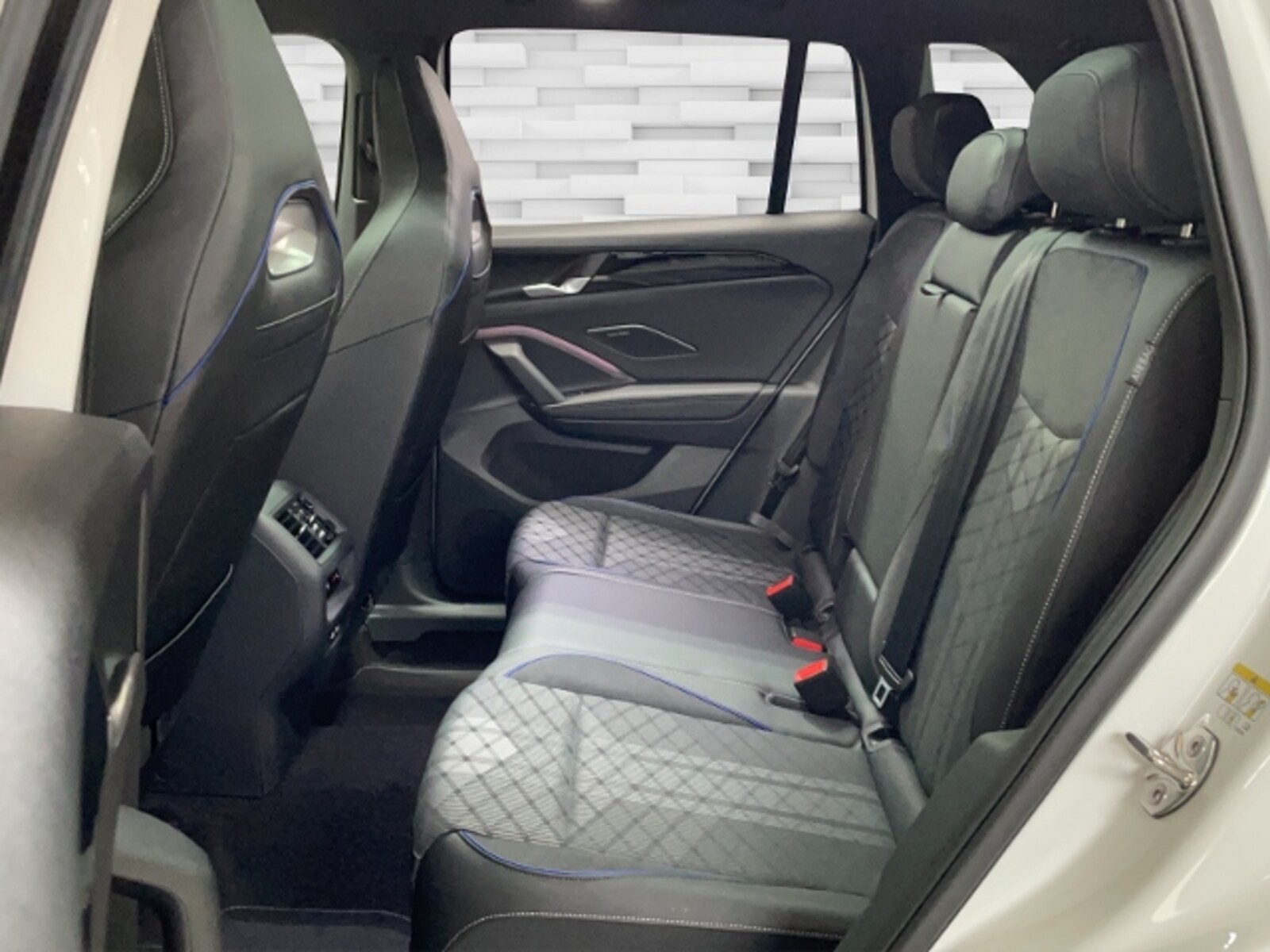 Volkswagen Tiguan – Bild 9