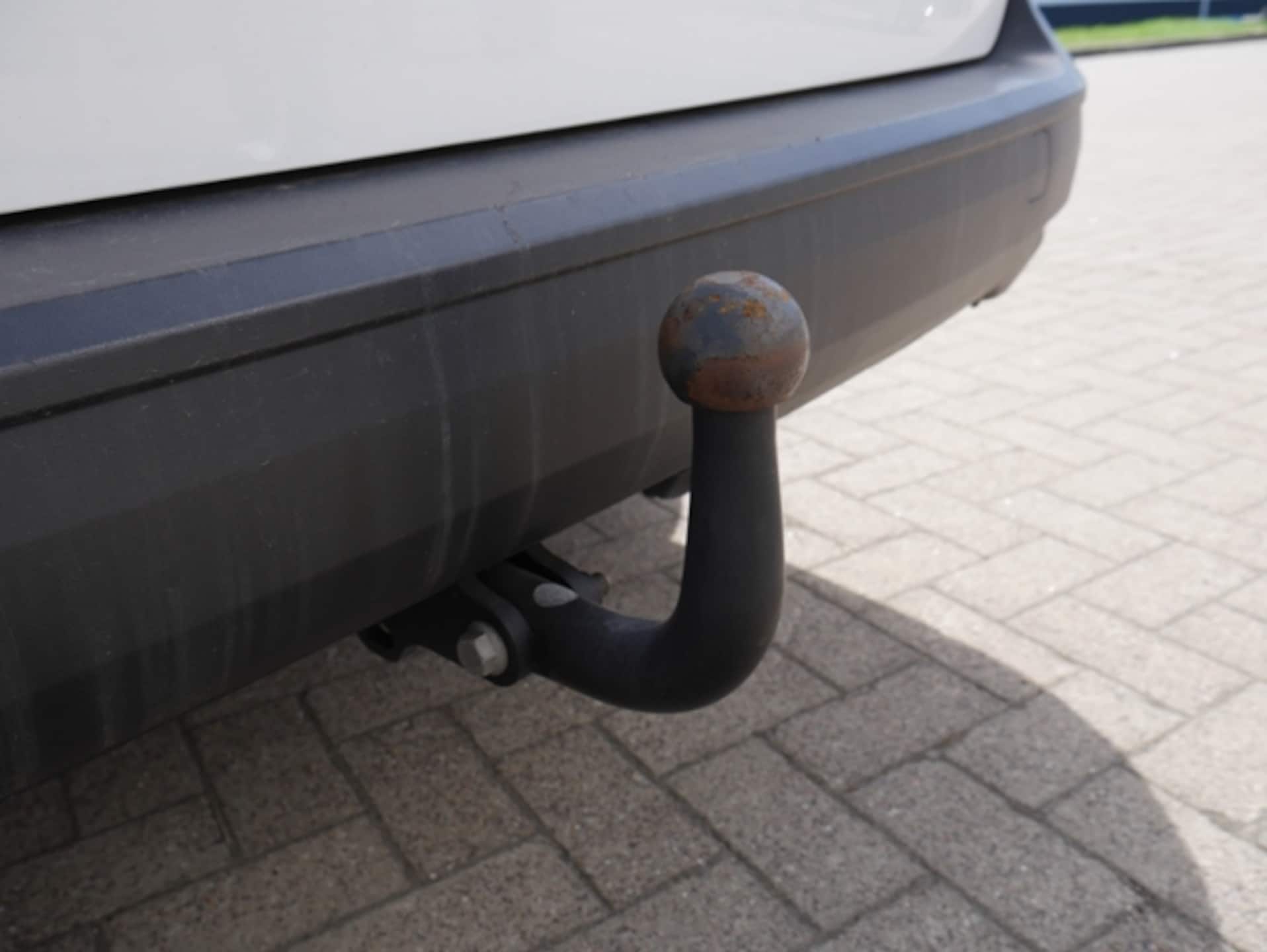 Volkswagen Caddy Maxi Kombi Basis-Modell