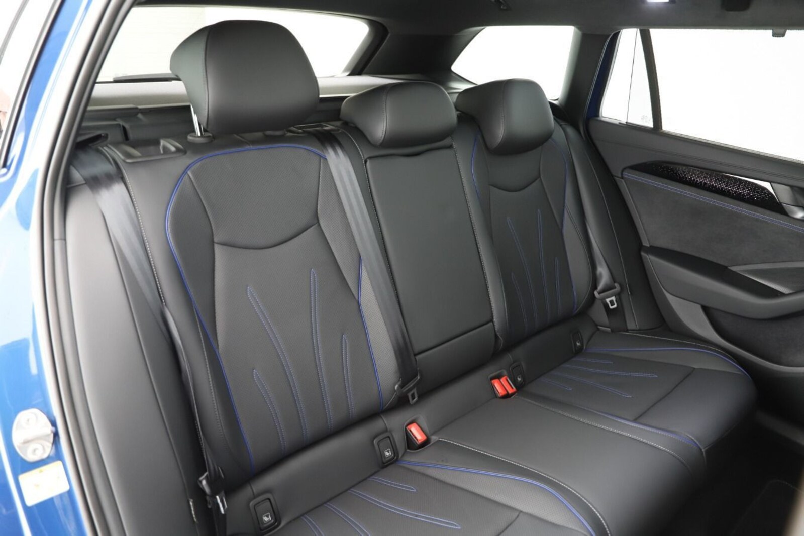 Volkswagen Passat – Bild 6