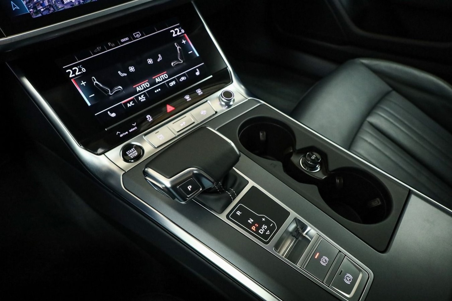 Bild über Audi A6 Avant TFSI e advanced 50 TFSI e quattro S tronic - für weitere Informationen kontaktieren Sie den Audi Partner