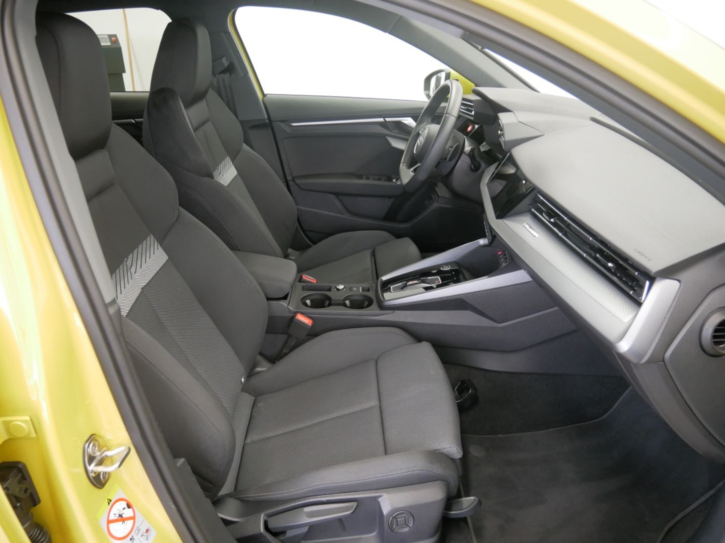 Bild über Audi A3 Sportback TDI S tronic - für weitere Informationen kontaktieren Sie den Audi Partner