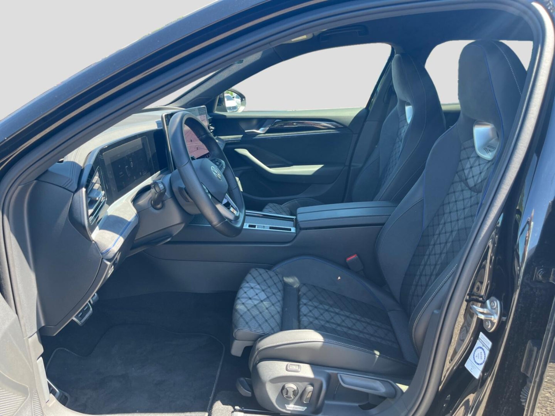 Volkswagen Passat R-Line