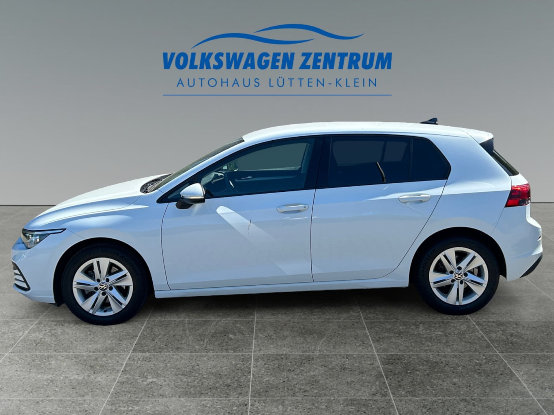 Volkswagen Golf Life