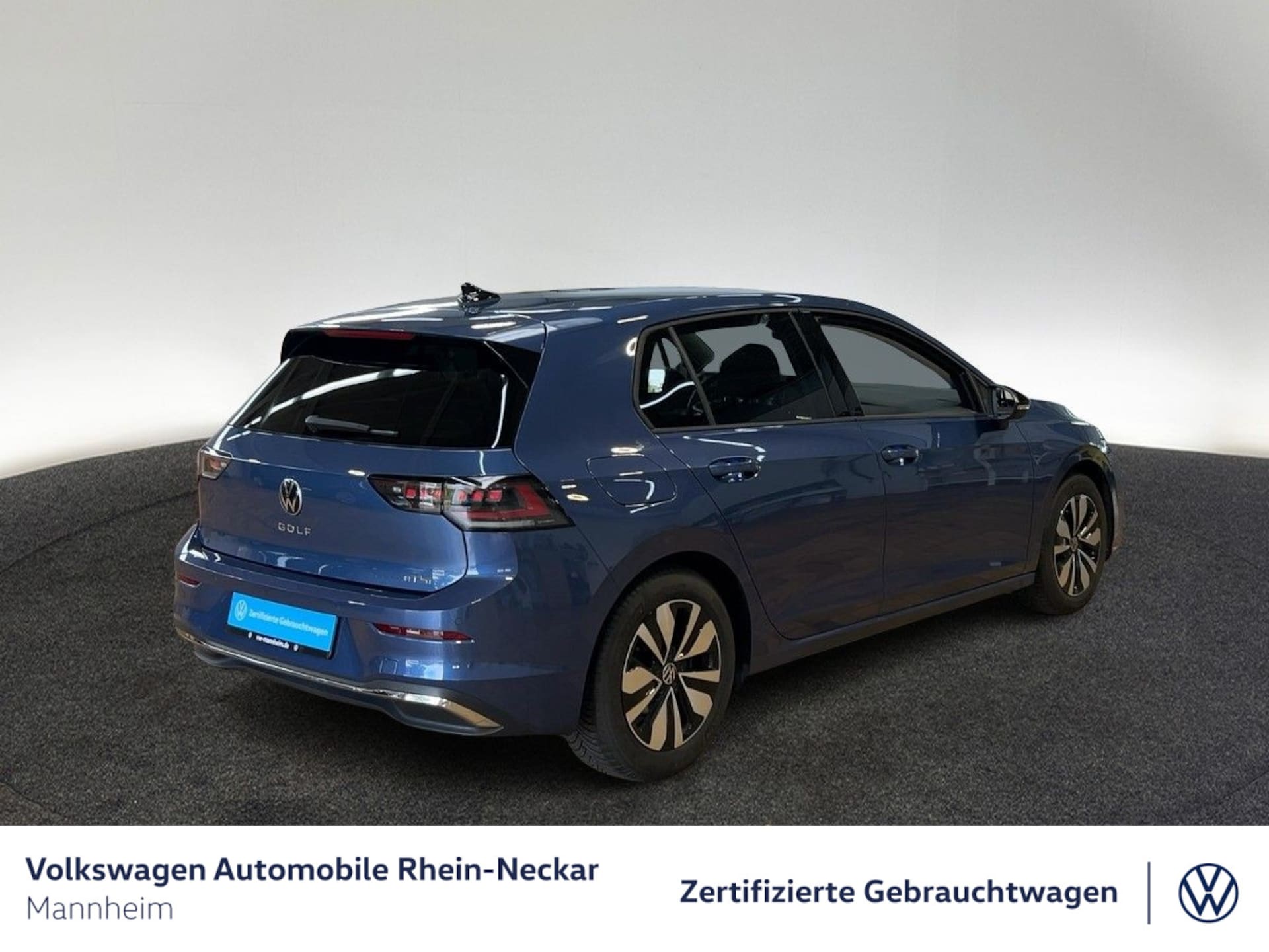 Volkswagen Golf Life