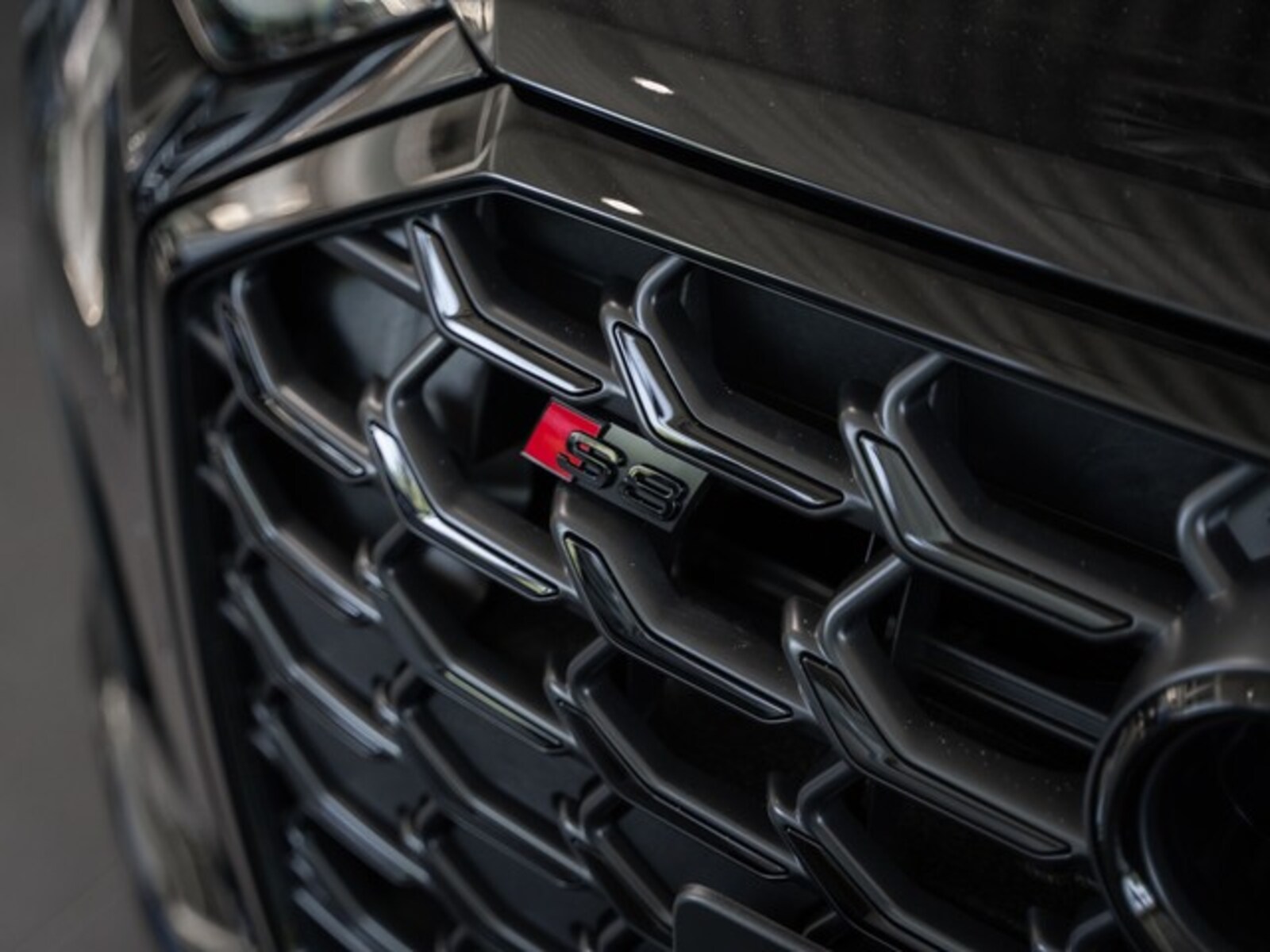 Audi S8 – Bild 9