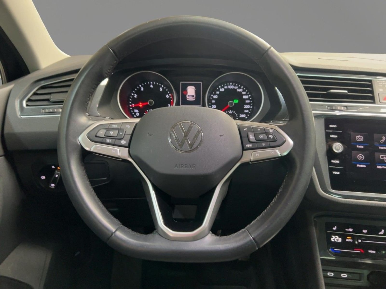 Volkswagen Tiguan – Bild 12