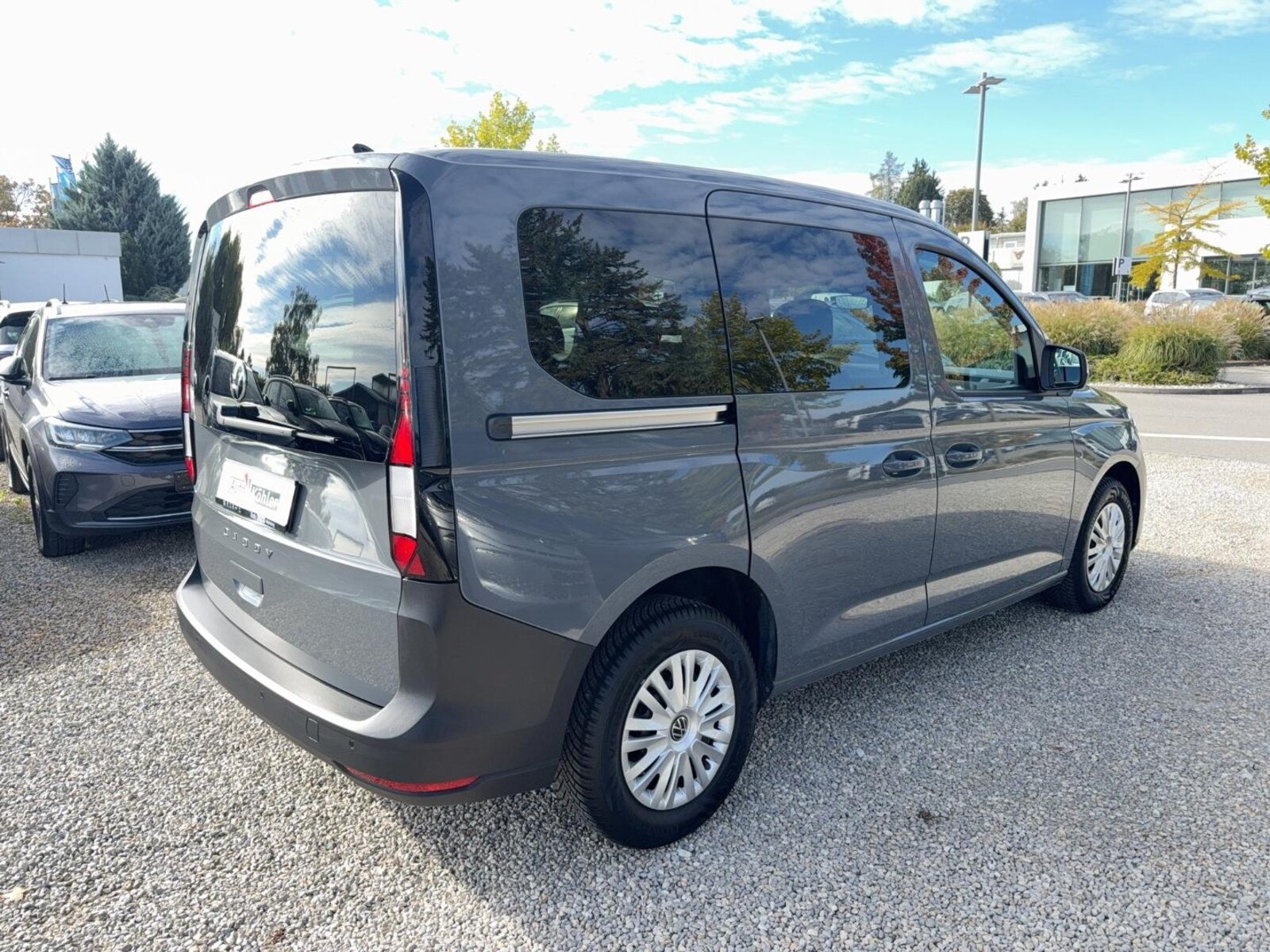 Volkswagen Caddy – Bild 6