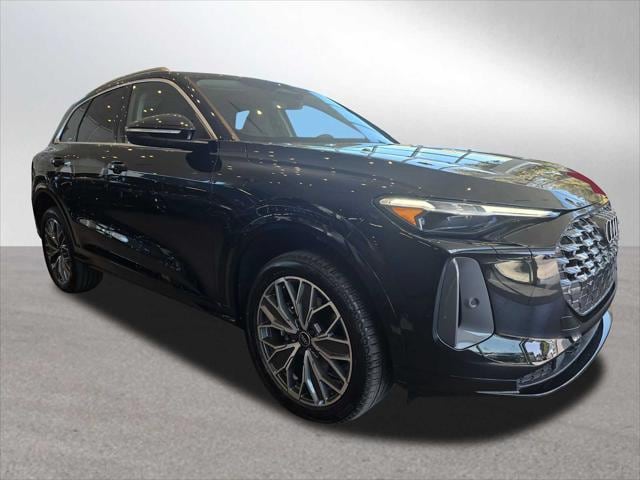 2025 Audi New Q5 Premium Plus's photo