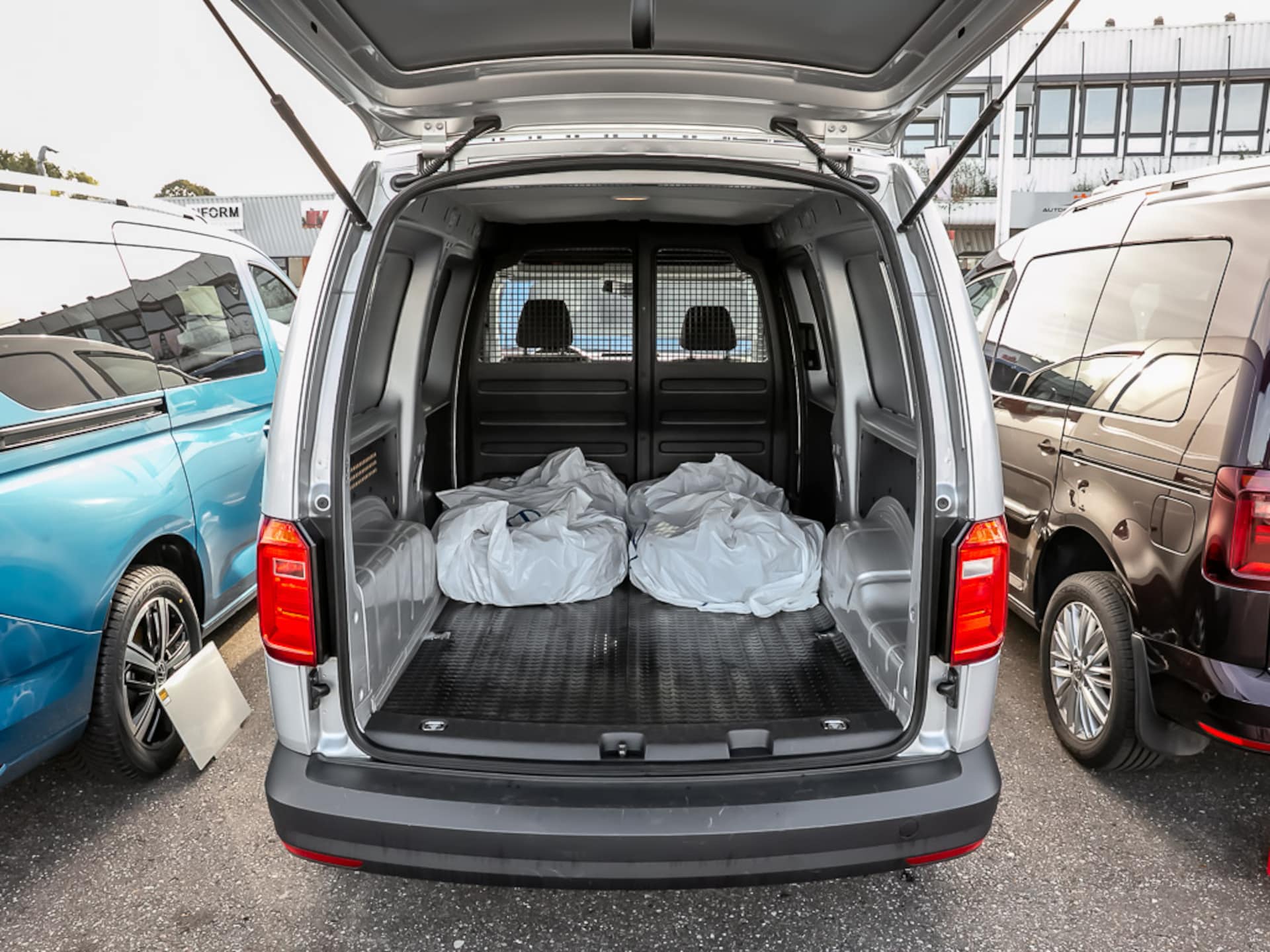 Volkswagen Caddy Maxi Kasten Basis-Modell