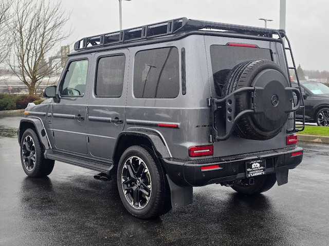 2025 Mercedes-Benz