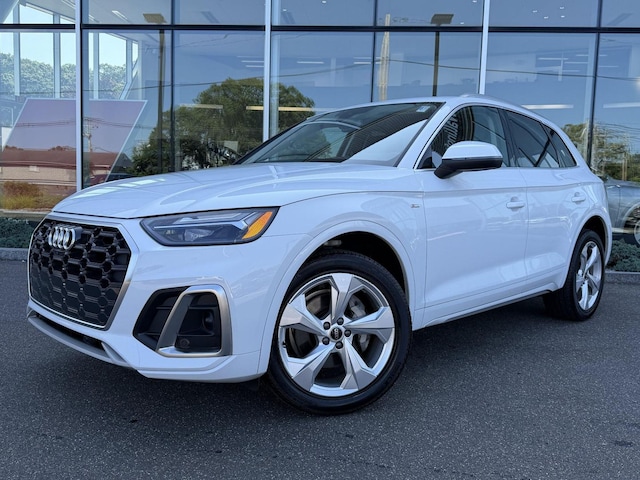 Photo of 2023 Audi Q5 