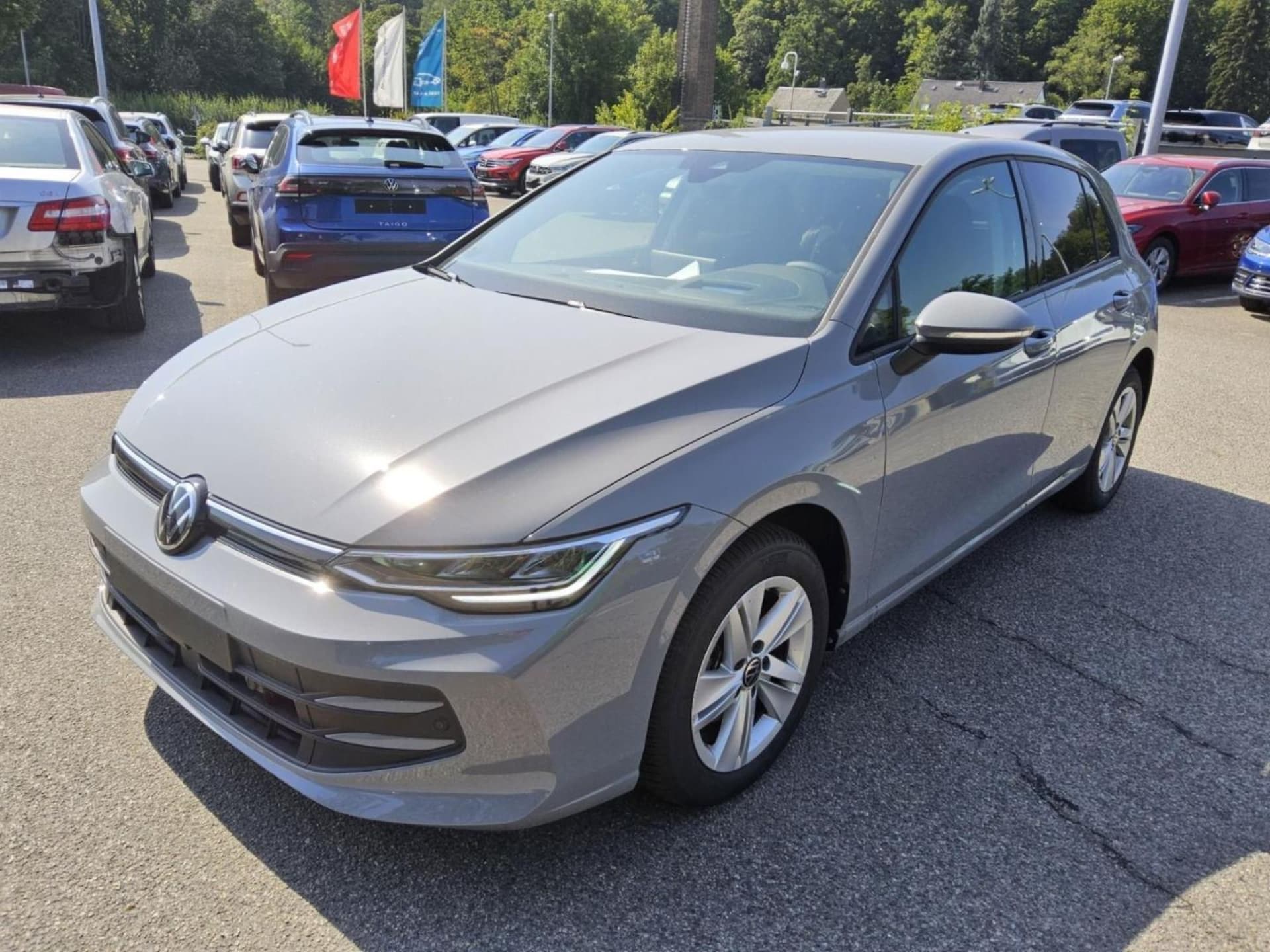 Volkswagen Golf Life