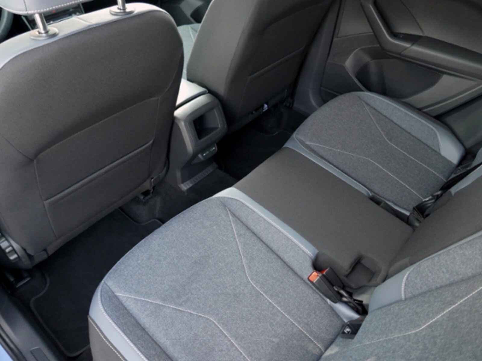 Volkswagen T-Cross – Bild 9
