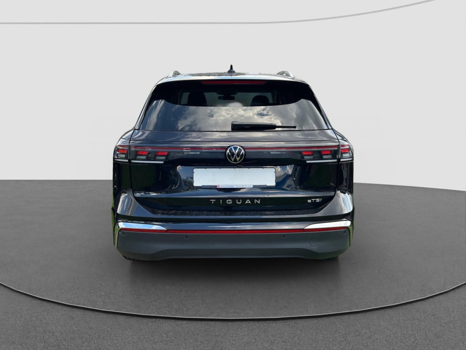 Volkswagen Tiguan – Bild 8