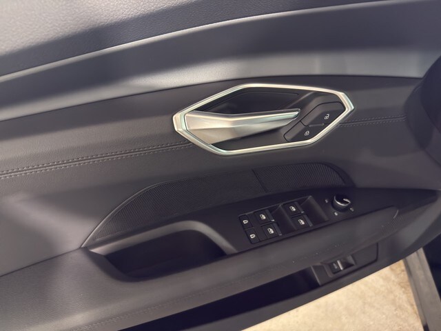 Image about Audi e-tron GT e-tron quattro