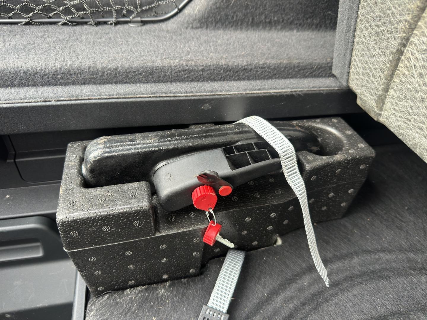 Image about Audi e-tron Sportback S line 55 quattro 300,00 kW