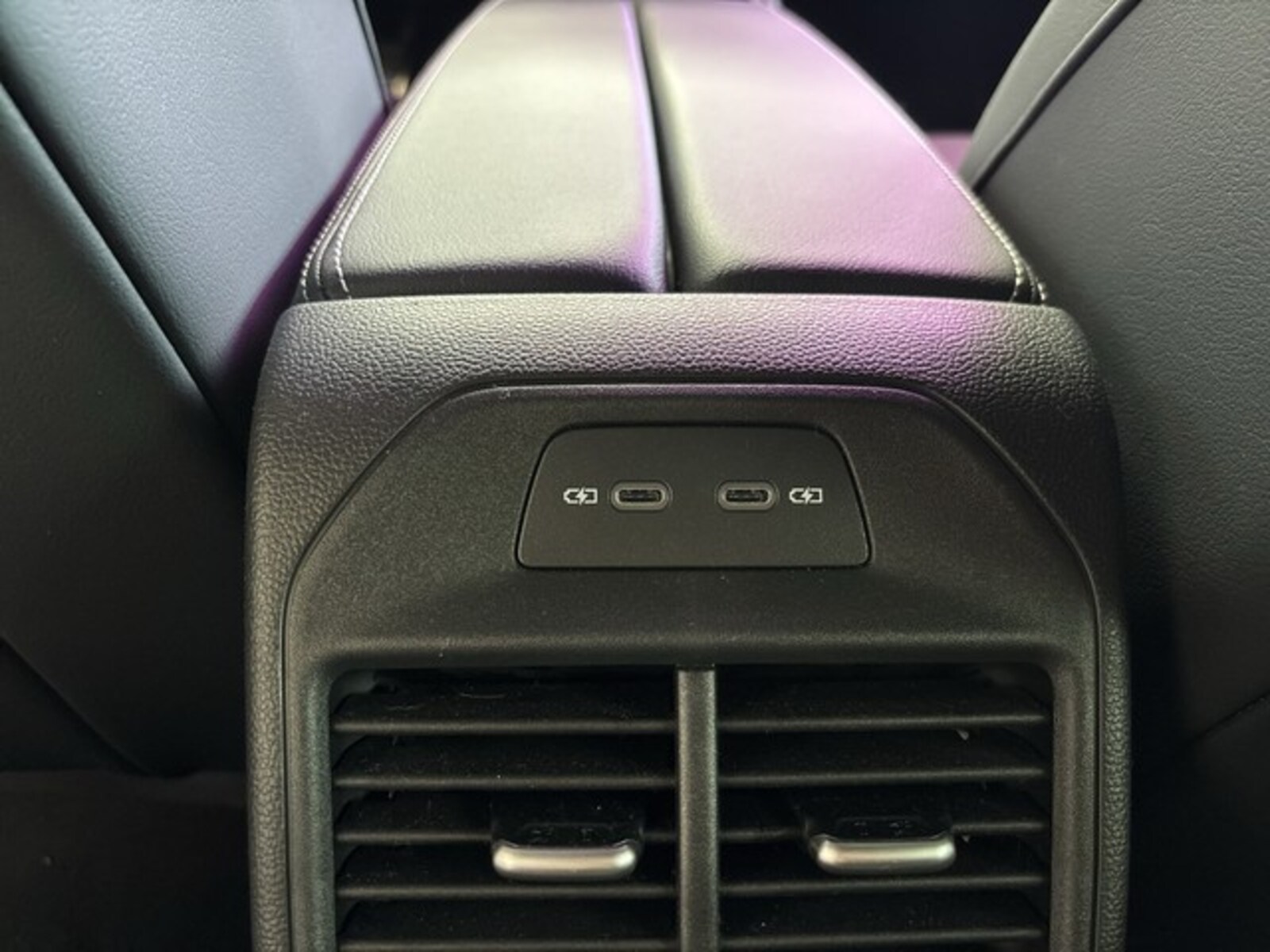 Volkswagen Passat – Bild 16