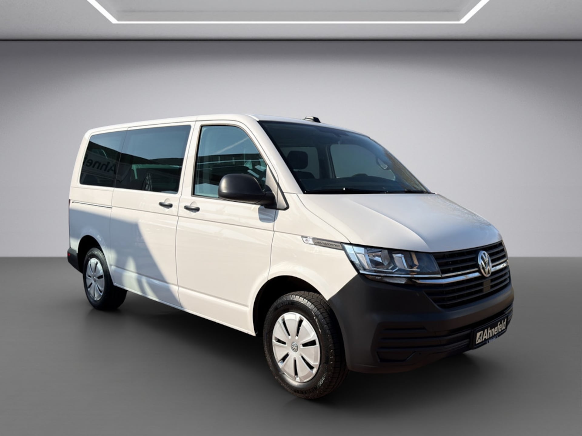 Volkswagen T6.1 Transporter Kombi kurzer Radstand