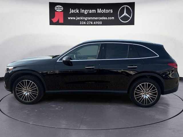 2024 Mercedes-Benz GLC 300