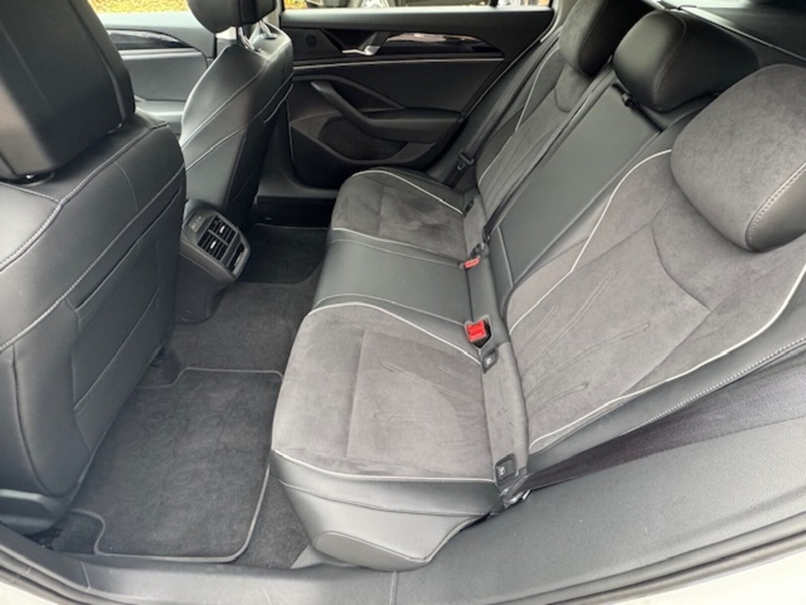 Volkswagen Passat – Bild 9