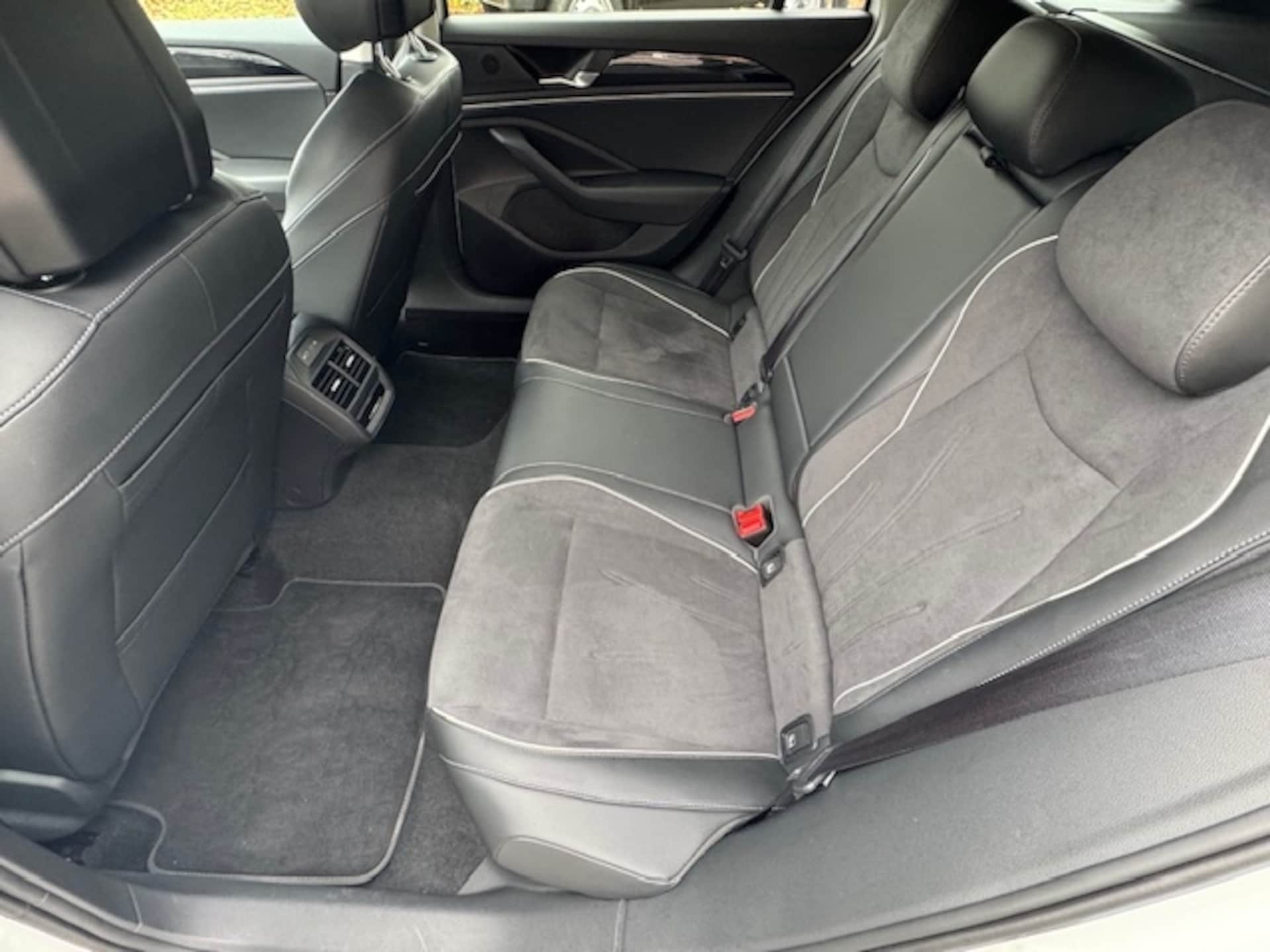 Volkswagen Passat Business