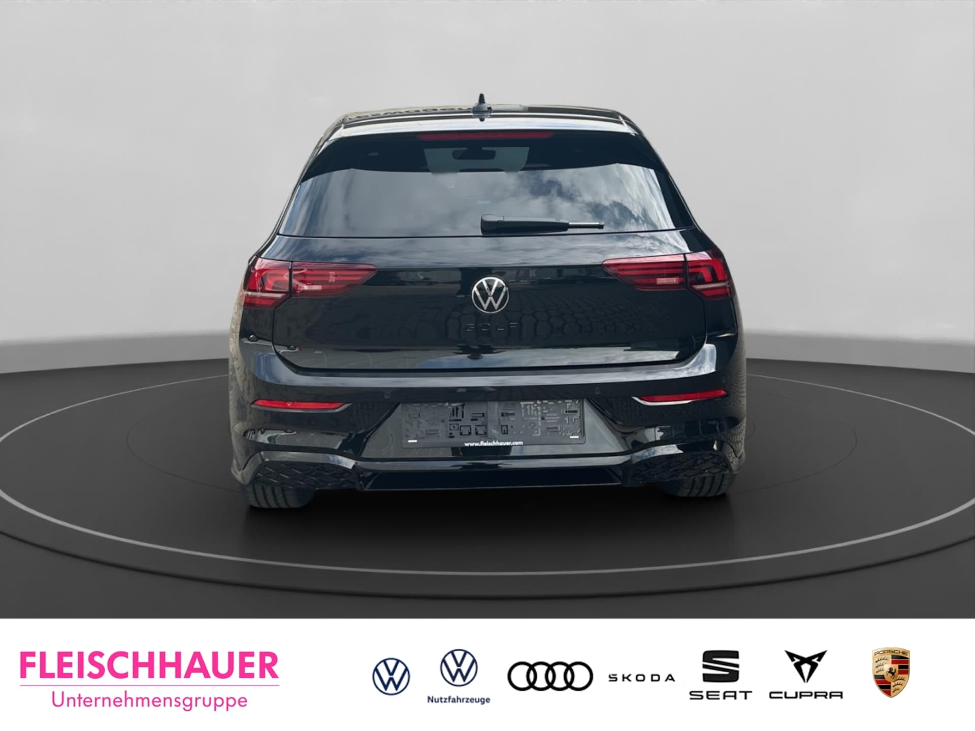 Volkswagen Golf R-Line