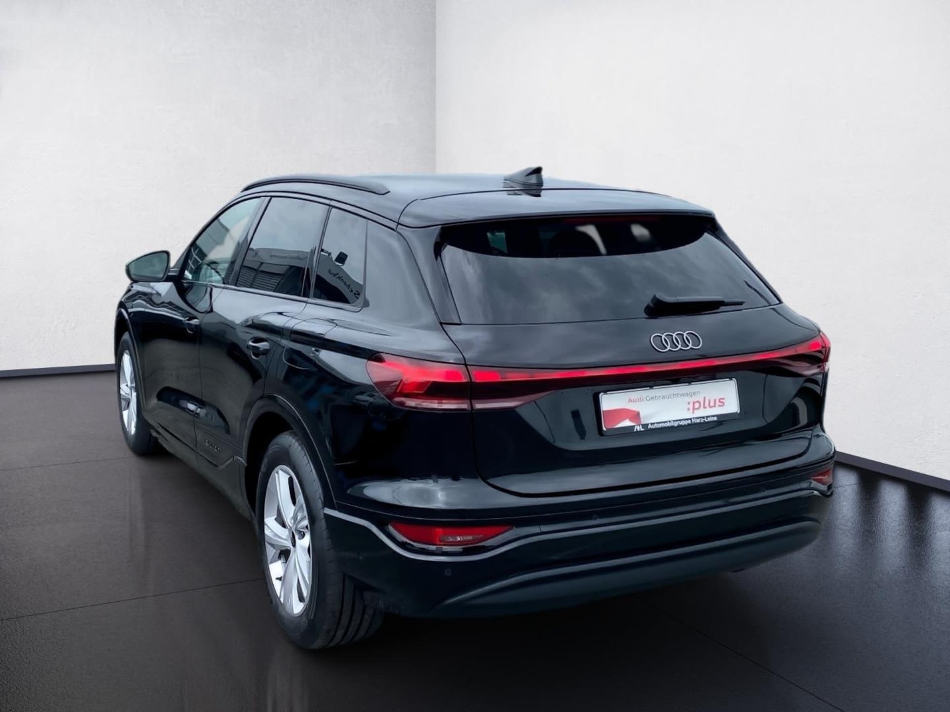 Audi Q6 SUV e-tron