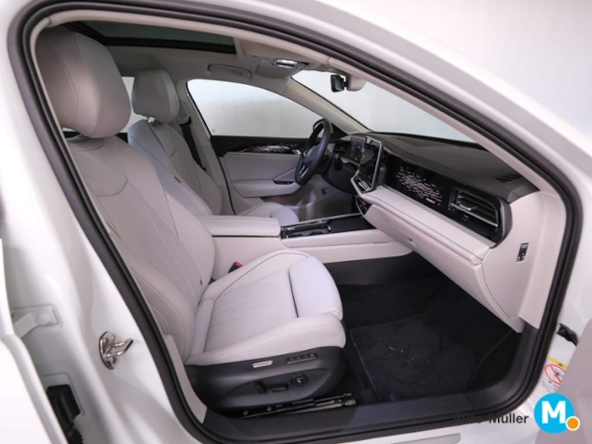 Volkswagen Passat Elegance