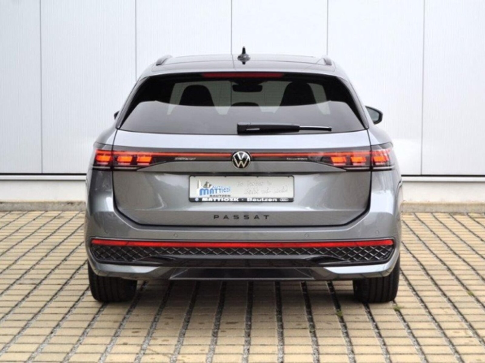Volkswagen Passat – Bild 11