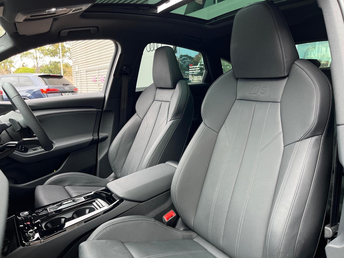 Image about Audi Q6 Sportback e-tron e-tron quattro
