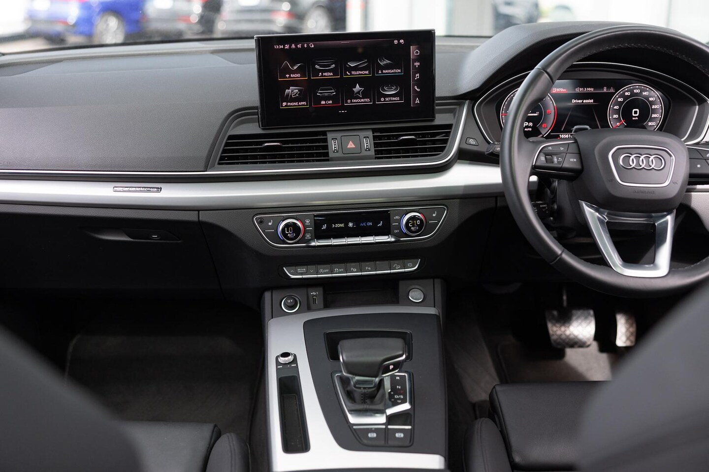 Image about Audi Q5 Sport 40 TDI quattro S tronic