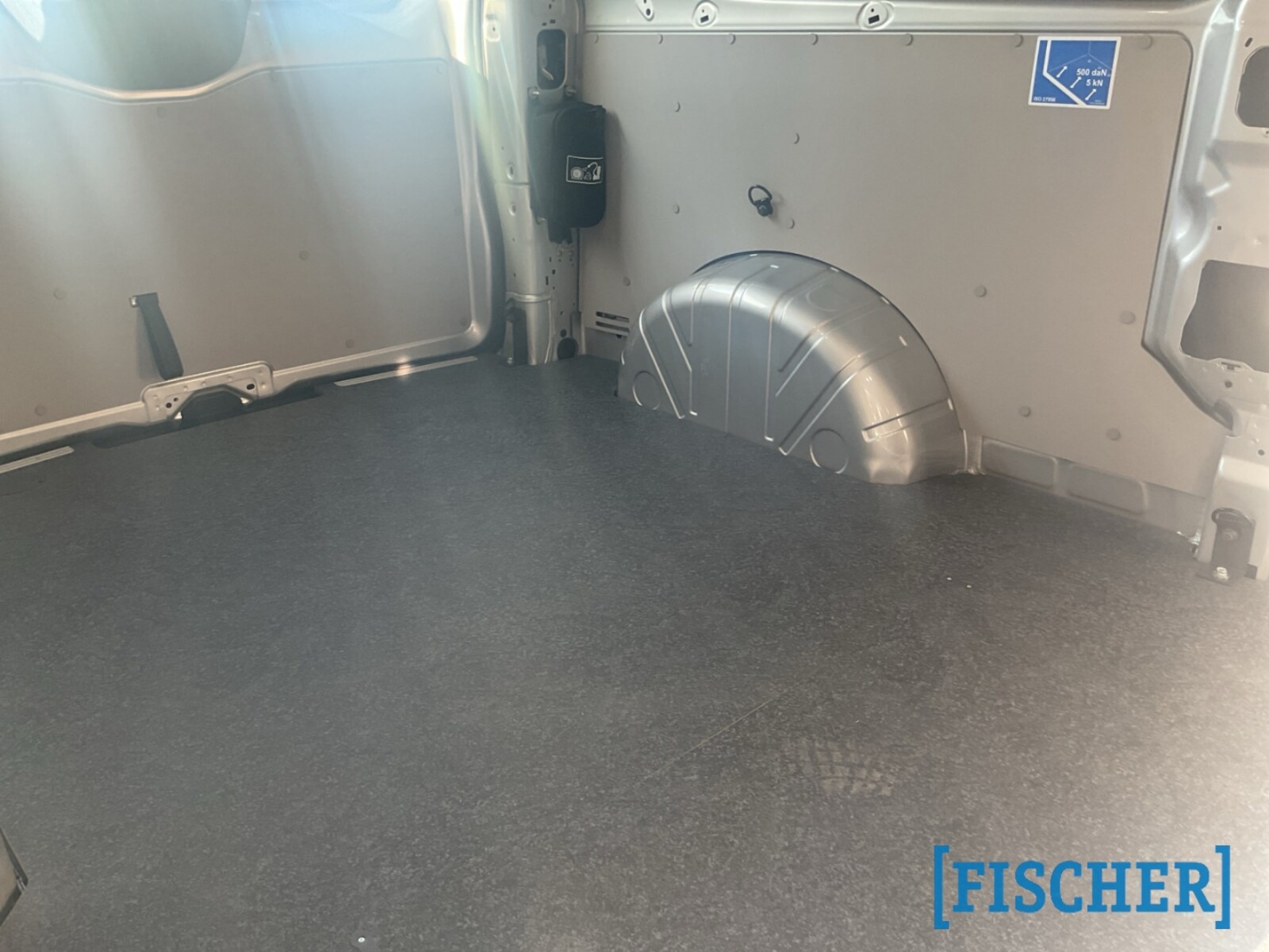 Volkswagen Transporter Kasten langer Radstand – Bild 11
