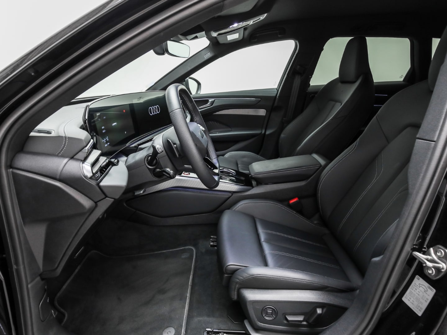 Bild über Audi A6 Avant e-hybrid e-hybrid quattro 270 kW S tronic - für weitere Informationen kontaktieren Sie den Audi Partner