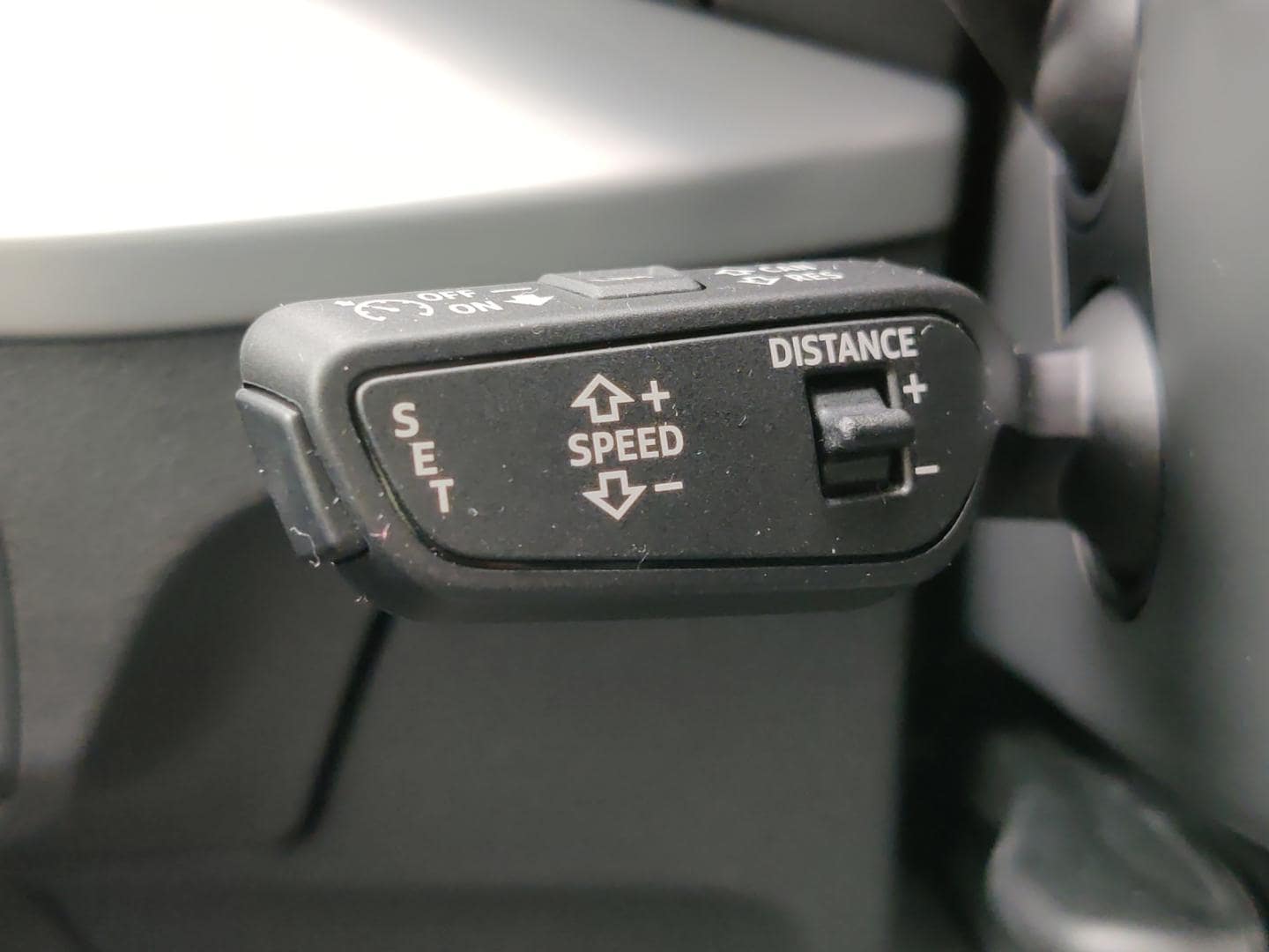 Bild über Audi Q2 advanced 35 TFSI 110(150) kW(PS) S tronic - für weitere Informationen kontaktieren Sie den Audi Partner