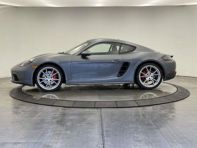 2025 Porsche 718 Cayman
