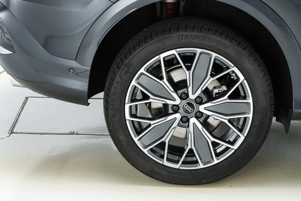 2025 Audi Q5 Premium Plus - Photo 26