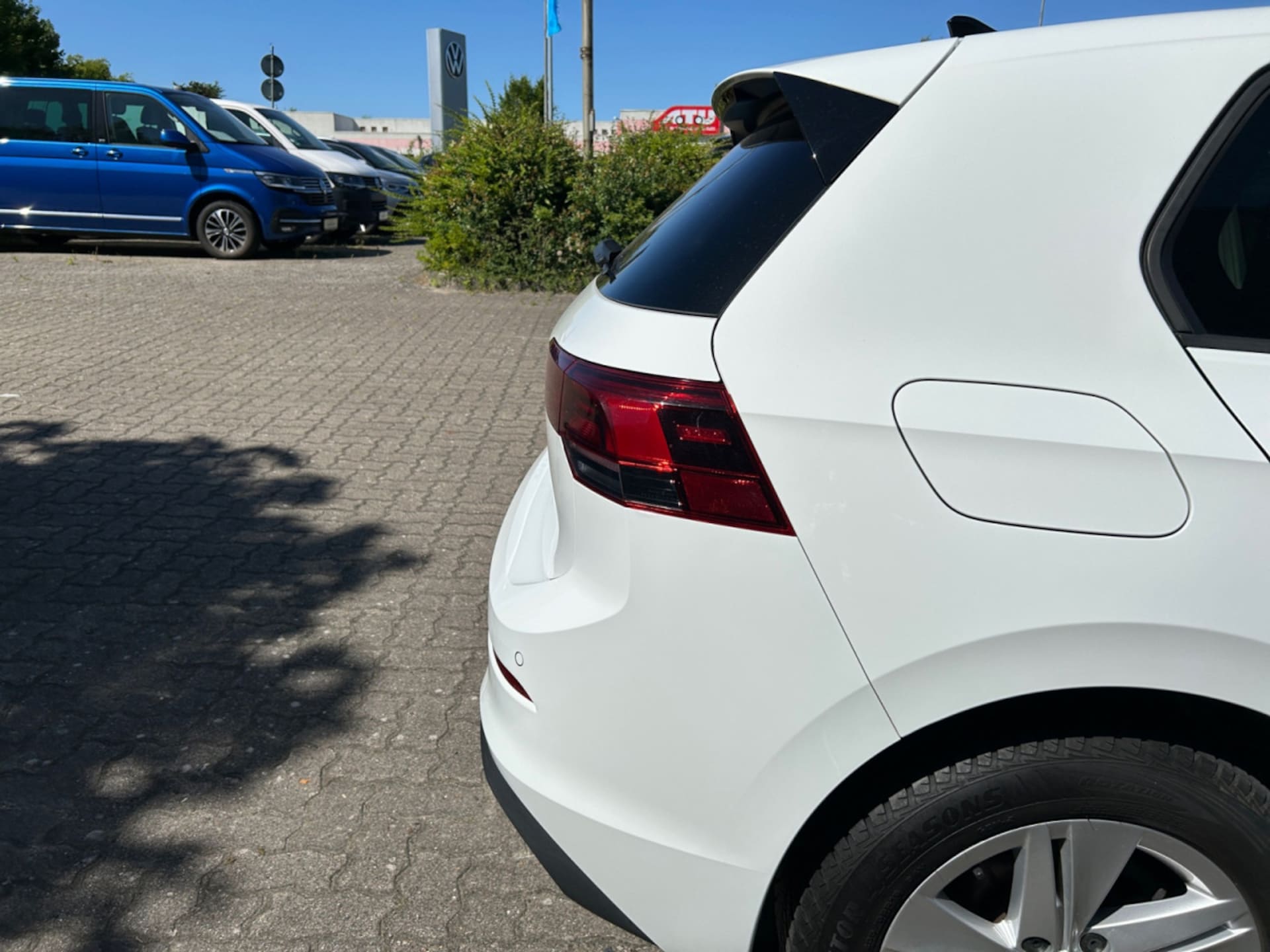 Volkswagen Golf Life