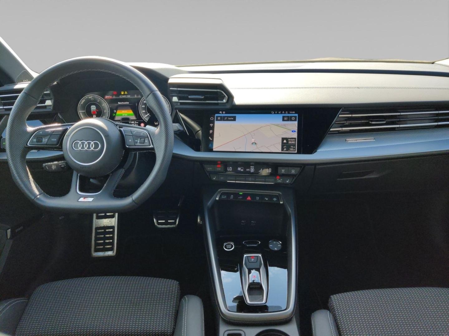 Bild über Audi A3 allstreet TFSI e 40 TFSI e S tronic - für weitere Informationen kontaktieren Sie den Audi Partner