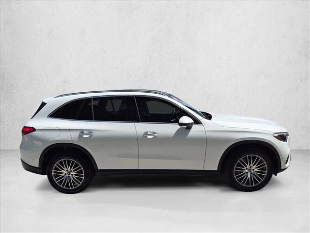 2026 Mercedes-Benz GLC 300