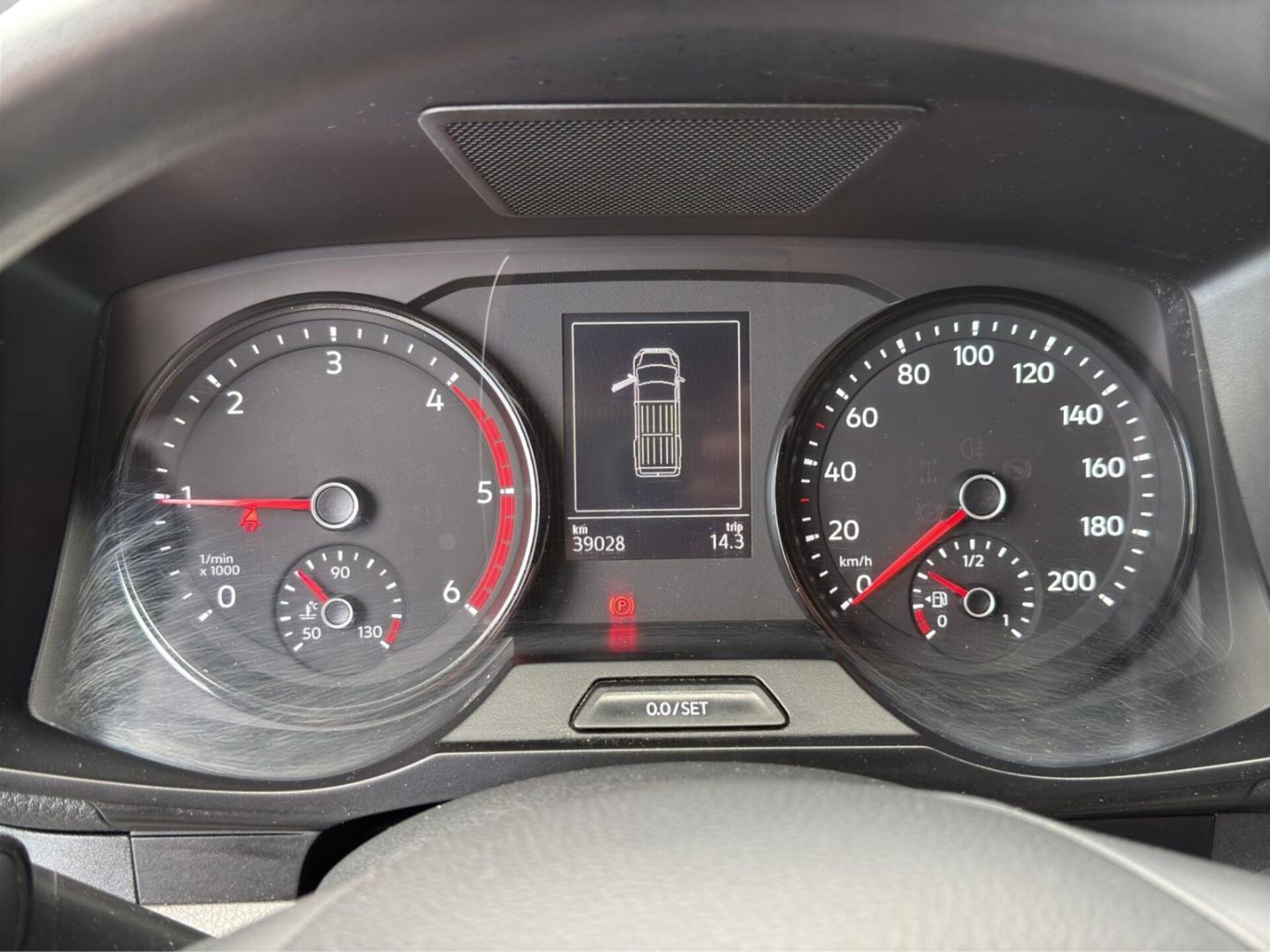 Volkswagen Crafter Kasten langer Radstand