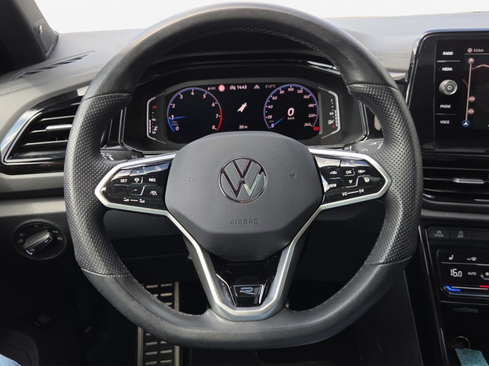 Volkswagen T-Roc – Bild 9